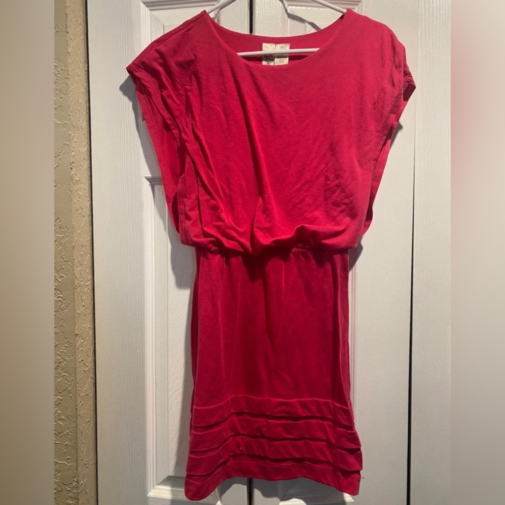 Size S pink dress 
Pencil cut bottom and oversized top